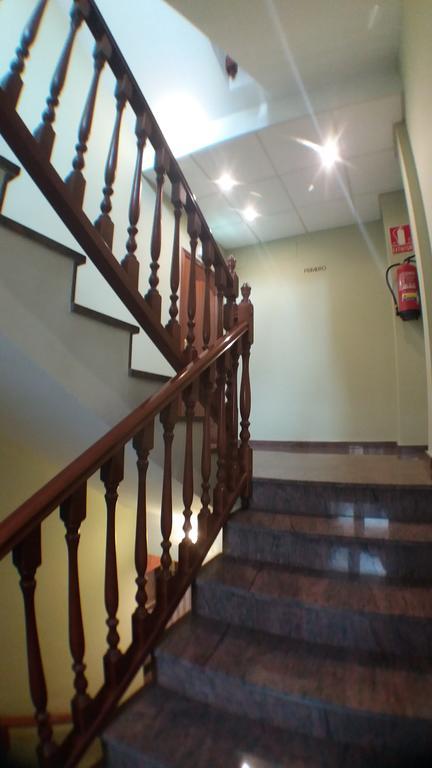 Hostal Venecia II Monzon Exterior photo
